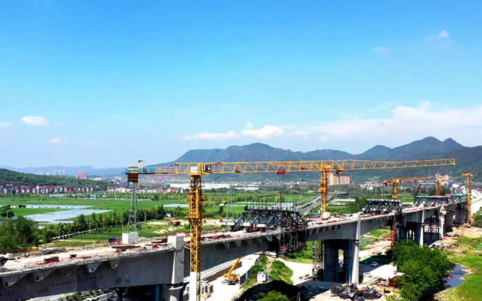 凌空起舞，飞跨南北！Z6人生就是博群塔助建浙江“诗画走廊”