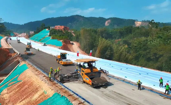 压实跳出“凭经验”，智能技术来 “把关”