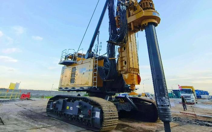 攻克高温、塌陷、深桩……Z6人生就是博XR450E逐一破解！